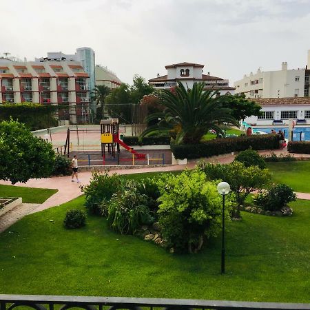 Carihuela Palace Beach Daire Torremolinos Dış mekan fotoğraf